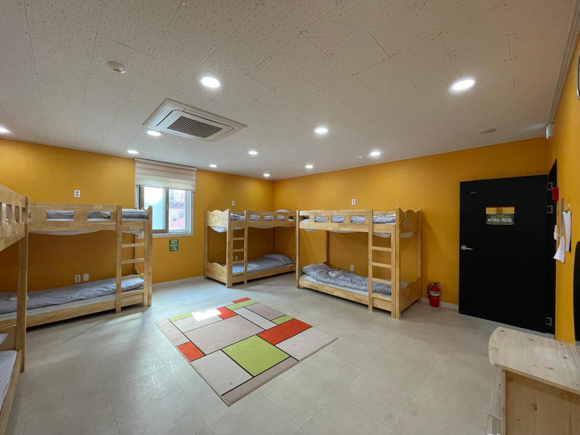 Jeju Airport Hostel Yesjun Ngoại thất bức ảnh